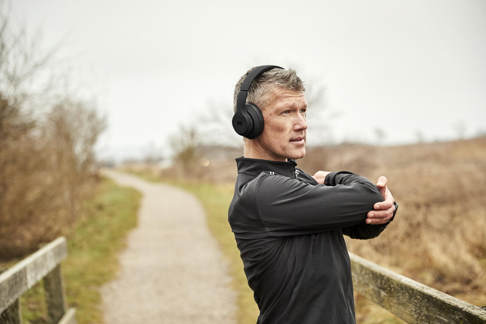Headset til sport og bevægelse – MIIEGO - Active Lifestyle Audio