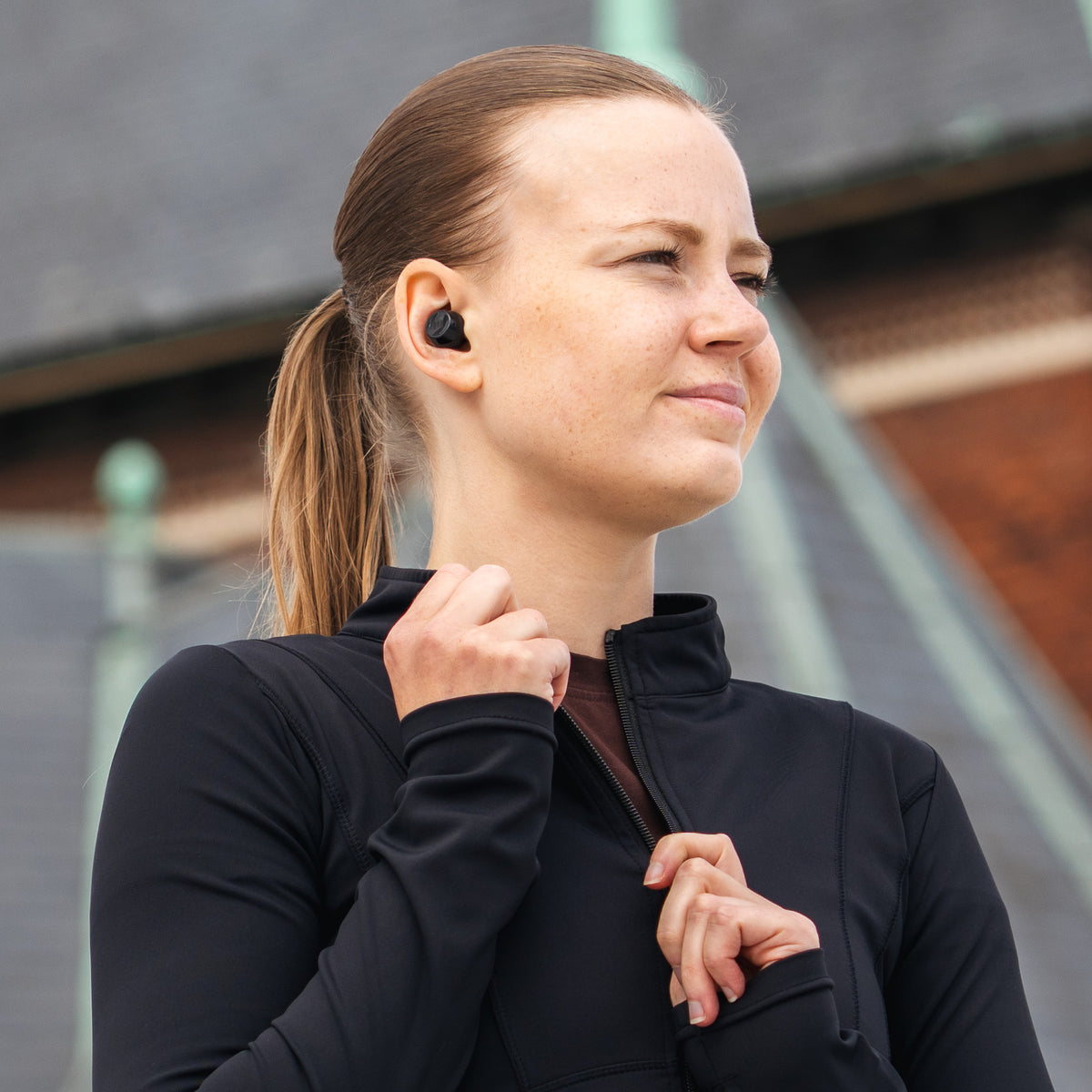 KOMPAKTE TRUE WIRELESS EARBUDS TIL EN AKTIV HVERDAG